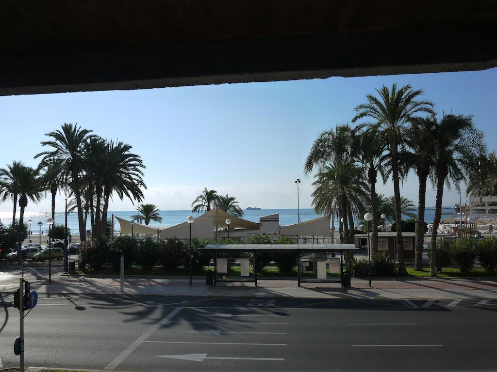 La Portuguesa Apartments Alicante Oda fotoğraf